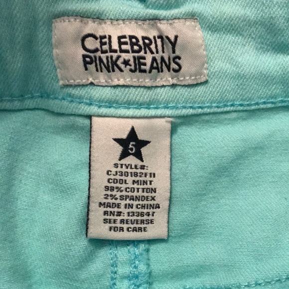 Celebrity pink Shorts - Picture 2 of 5